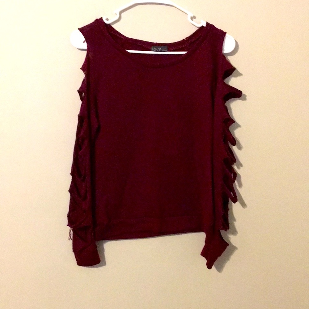 Burgundy ripped sleeves sweater